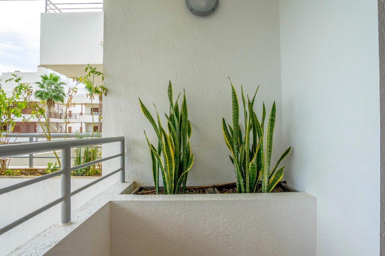 Cb Living - Modern Apartment, Terrazas De Campoamor Dehesa de Campoamor  Exterior foto